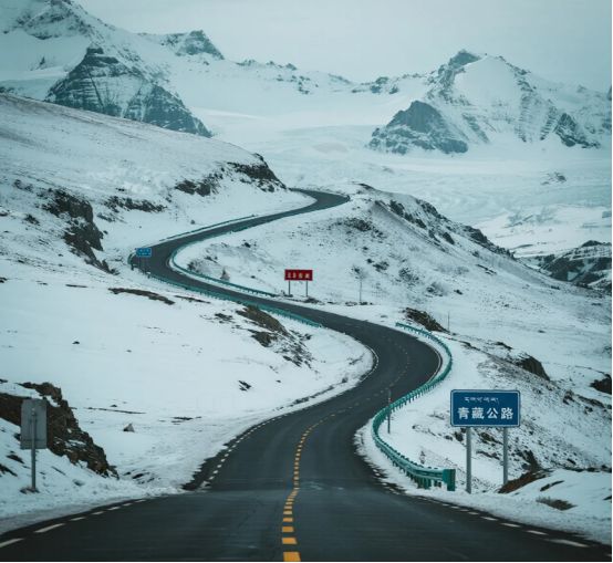 直奔青海催收队跟去懵了:这收不了啊冰球突破平台女子花8万买奔驰抵押车(图3) 直奔青海催收队跟去懵了:这收不了啊冰球突破平台女子花8万买奔驰抵押车(图3)