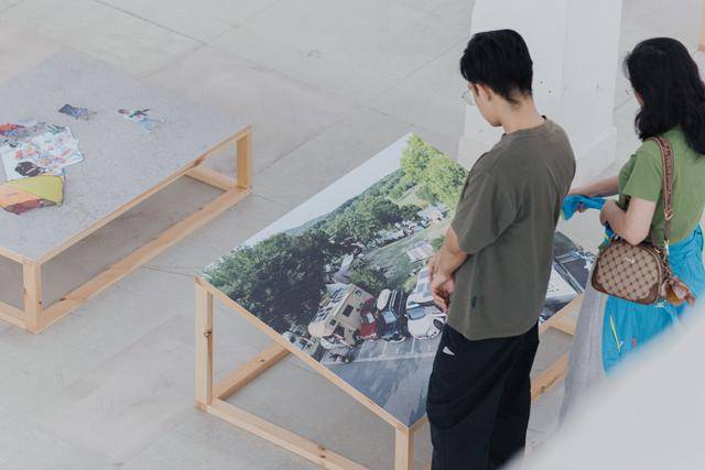 片揭露露营热退潮后藏着残酷真相冰球突破上帝视角惊爆！数万张照(图3)